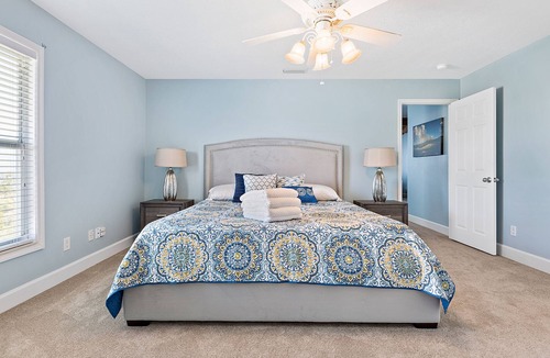 Melbourne Beach Resort | Oceanfront Penthouse Apartment-Twinzer