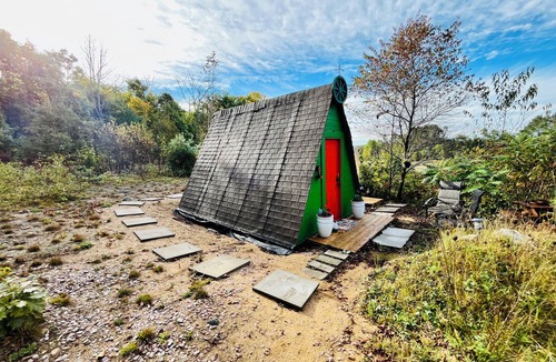 Seguin Cabin | Off-Grid A-Frame Hideaway