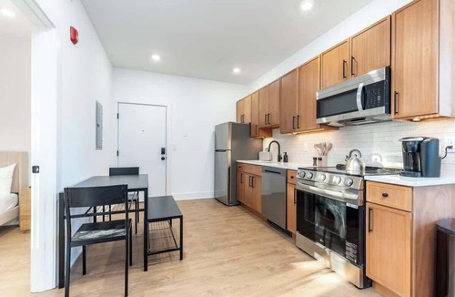 Old City Apartment | Old City - Luxury Waterview Penthouse The Heritage