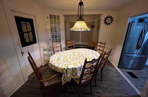 Eustis House | Old Florida Charm