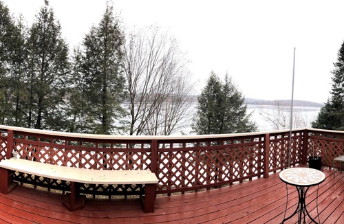 Unorganized Centre Parry Sound House | O’Leary’s Lane is Rustic and Cozy 4 season cottage! Fishing year round!