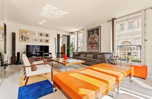 Chaussee-d'Antin Apartment | Opéra Comique