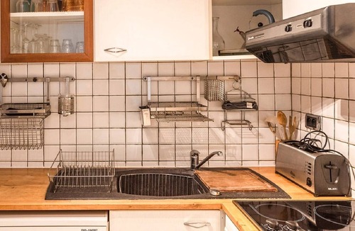 Bonne-Nouvelle Apartment | OPERA-MADELEINE-LOUVRE SPACIOUS LAVISH APARTMENT. WALK TO MONTORGEUIL/LE MARAIS