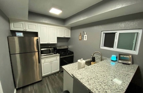 Plymouth House | Orlando area attractions cozy complete studio