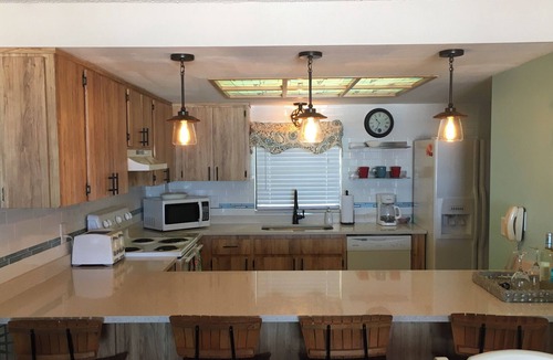 Treasure Island Condo | Outstanding Huge Beach View! Saturday To Saturday Weekly Or Monthly Renters.