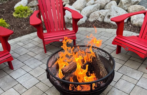 Port Elgin Cottage | Paradise! Steps from Lake Huron