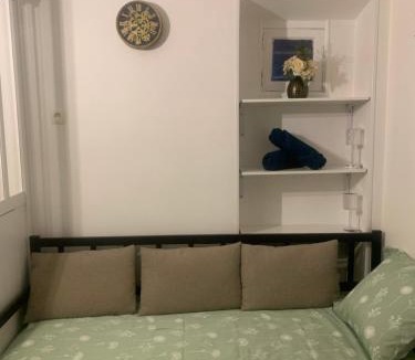 Belleville Apartment | Paris cosy Art