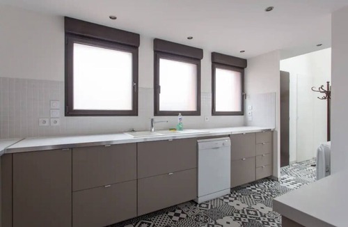 Bagnolet House | PARIS EXPRESS