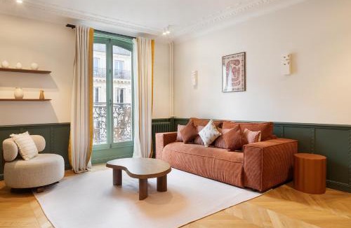 Quartier Saint-Georges Apartment | Paris Home Collection Serviced Apartments in Opéra - Rue Saint-Lazare