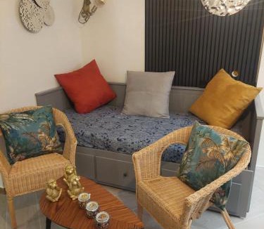Pantin Apartment | PARIS-JulesVERNE-Bienvenue-Terrasse-Netflix