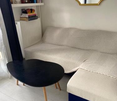 Quartier des Grandes-Carrieres Apartment | Paris Montmartre Apartment with a View and Swimming Pool Access