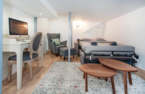 Latin Apartment | Paris Place du Pantheon