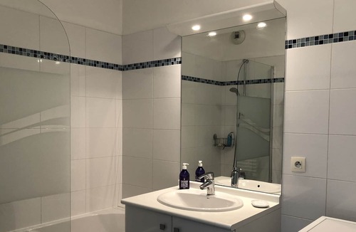 Montrouge Apartment | Paris Sud / cozy 2-room apartment (45 m²) + balcony