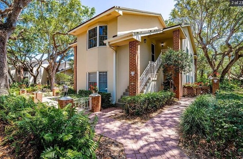 Indian River Shores Condo | Park Shores Seasonal Rental 2-BR condo in charming Indian River Shores