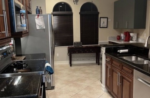 Biggar House | Paseo! Beautiful Casita, 3 bed and Den