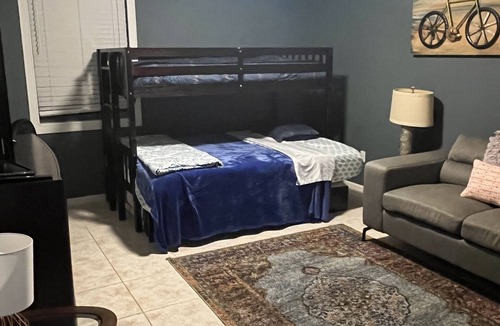 Biggar House | Paseo! Beautiful Casita, 3 bed and Den