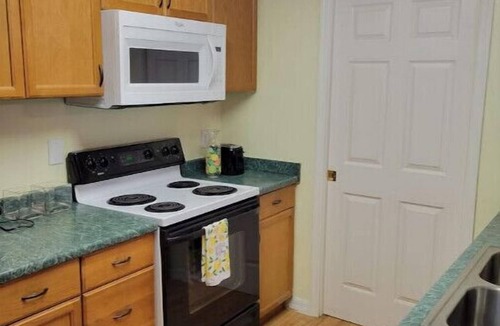 Merritt Island House | Peaceful 2 Bed 2 bath upstairs unit.