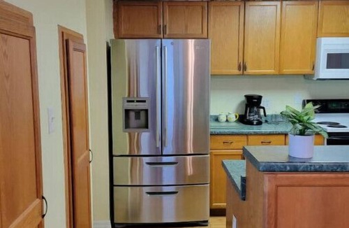 Merritt Island House | Peaceful 2 Bed 2 bath upstairs unit.