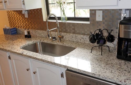 Marineland Acres House | Peaceful Home with a Private Guest House in the Backyard! Easy Beach Access!