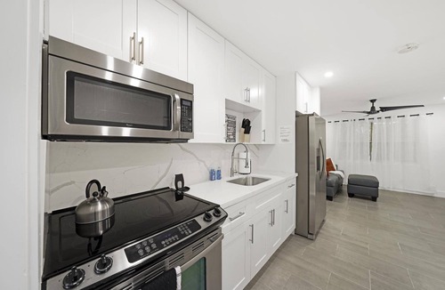 Edgewood Apartment | Peaceful Retreat in Fort Lauderdale
