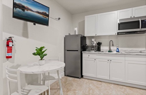 Orlando Apartment | Peaceful Studio in a Quiet Orlando Community