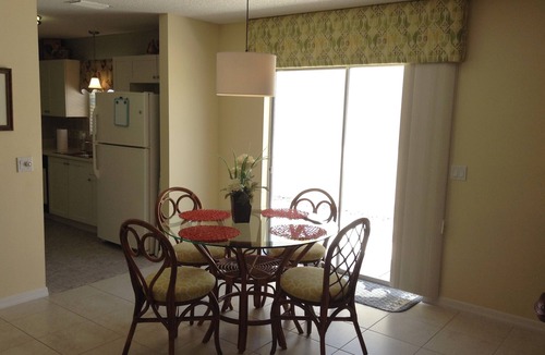 San Pedro Villas House | Peacefully & Conveniently Located w/BBQ Grill & FREE WiFI! ALL Pets Welcome!