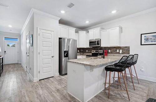 South Pensacola House | Pensacola Paradise Downtown | Dog Friendly | Pool | My Beach Getaways
