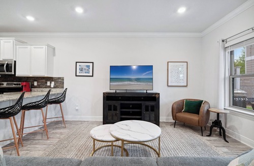 South Pensacola House | Pensacola Paradise Downtown | Dog Friendly | Pool | My Beach Getaways
