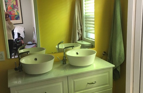 New Rochelle House | Perfect Westchester home for the summer