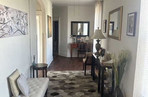 Morgantown Apartment | Perfectly Located Downtown Suite- 3 Queen Beds - Close to WVU