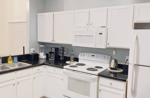 Indian Point House | Pet Friendly Entire Villa Private Heated Pool Close to Disney