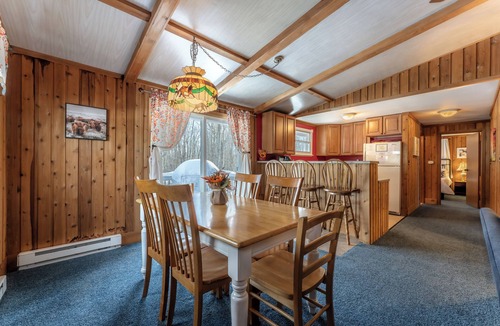 Locust Lake Village Cabin | Pet Friendly Secluded 5BR Poconos Lake Retreat with Beach and Skiing