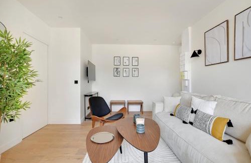 12th Arrondissement Apartment | Pick A Flat's Apartments in Daumesnil - Avenue du General Bizot