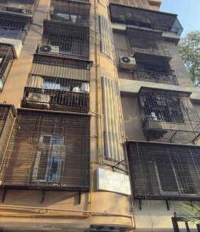 Prabhadevi Apartment | Pinaki Comfort Stay