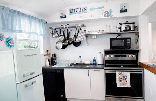 Mount Dora House | Pink Cottage on 11th