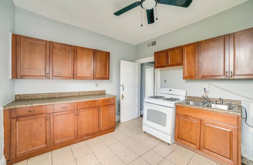 Ross Township Apartment | Pittsburgh Vacation Rental ~ 6 Mi to Downtown!