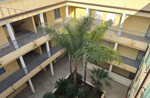 Solenzara Apartment | PMR 2/4 persons - Air conditioning - swimming pool - 100m from the beach