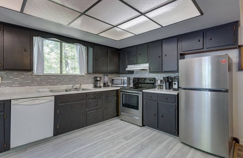 Locust Lake Village House | Pocono Lake Resort Home w/BBQ & Lake Access!