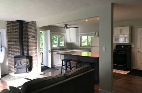 Huron-Kinloss Cottage | Point Clark Cottage Getaway