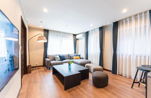 Minamiaoyama Apartment | Poka Villa Aoyama