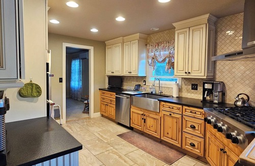 Campbell Hall House | Pond Paradise: Marvelous 4-bedroom house with AC in charming Campbell Hall