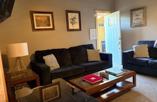 Ohiopyle Villa | Pool Table & Hot tub - closest place to the GAP trail in Ohiopyle