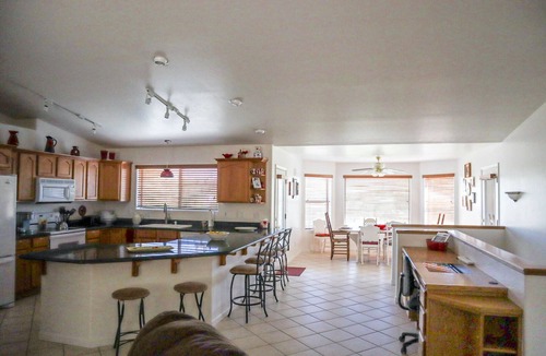 Yavapai Hills House | Poppy House:Great for family |Short Drive to LAKES