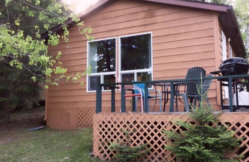 Kenora Cabin | Portage Lodge - Cabin #7 (2 people) - Kenora, Ontario, Canada