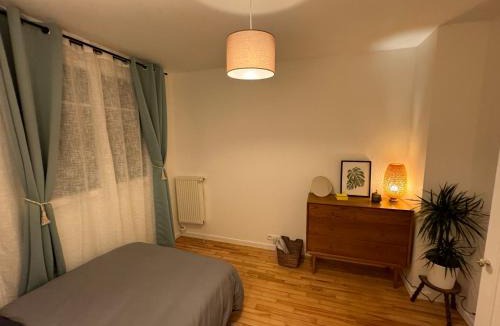 Champigny-sur-Marne Apartment | Premium Apartment ! 30 min - Paris & DisneyLand - Family Friendly & Parking