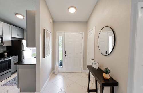 Lake Wales House | Premium Lake Wales Getaway!