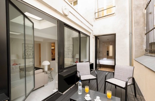 Strasbourg -Saint-Denis Apartment | PRESTIGIOUS 3 BR Apt - 1520 SQFT - DESIGN - FULL AIR CONDITIONNING