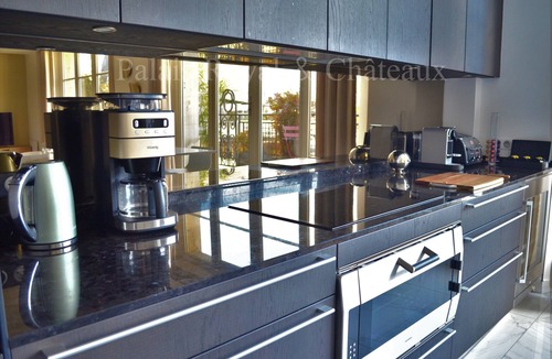 Saint-Merri Apartment | Prestigious apartment with terrace next to the Center Pompidou