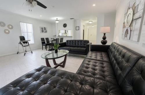 Indian Wells Villa | Prime Location! Cozy Villa Near Disney & More