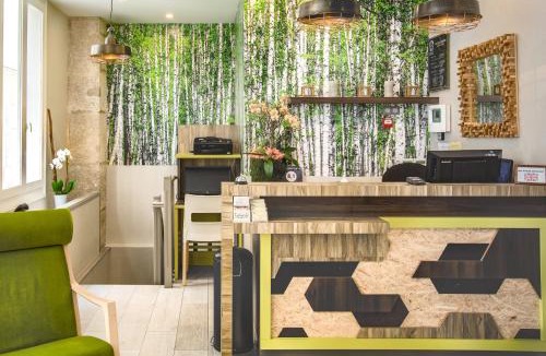 Batignolles Hotel | Prince Albert Wagram